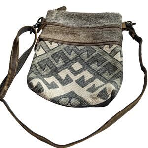 Witchy western fur shoulder bag